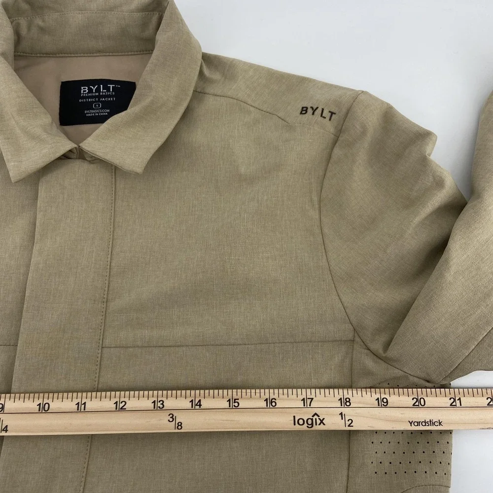 BYLT District Jacket Mens‎ Small Tan District Windbreaker Vent Outdoor Hike